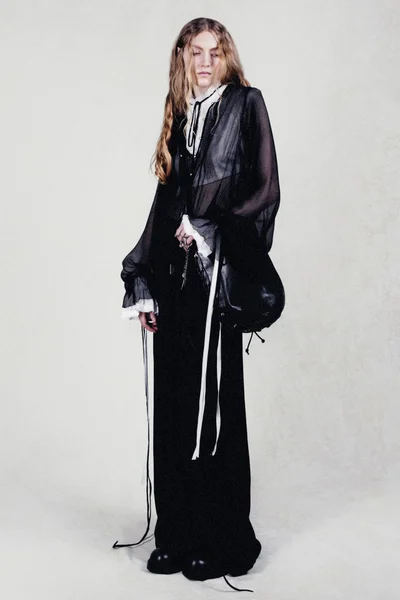 Look 2